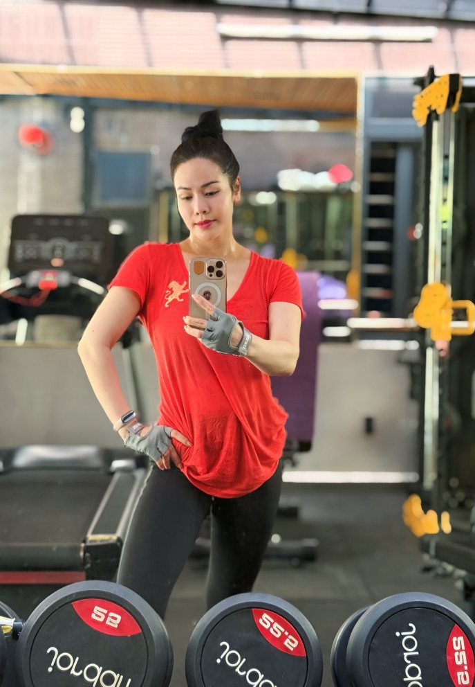Diễn viên Nhật Kim Anh tuổi 40 sống bình lặng cùng con trong biệt thự 20 tỷ