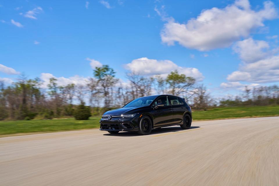 2025 volkswagen golf r