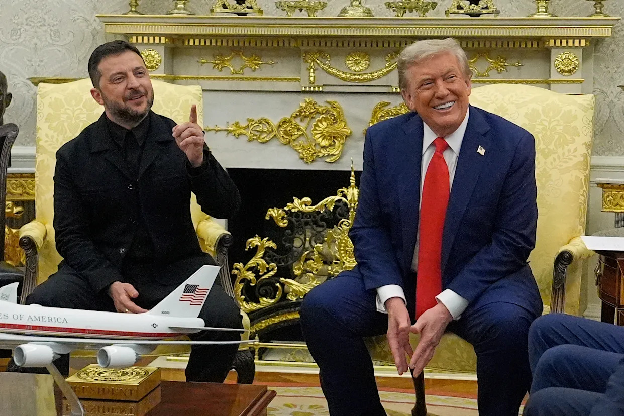Back in the Oval Office, Zelenskyy wears a blazer and Trump doesn't shout