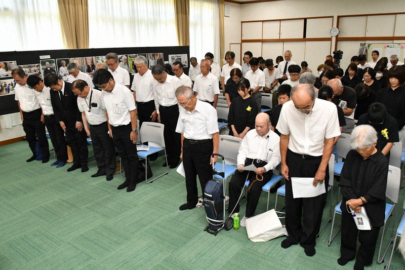 旧満州で集団自決の犠牲者ら悼む　石破首相も追悼文　兵庫・豊岡