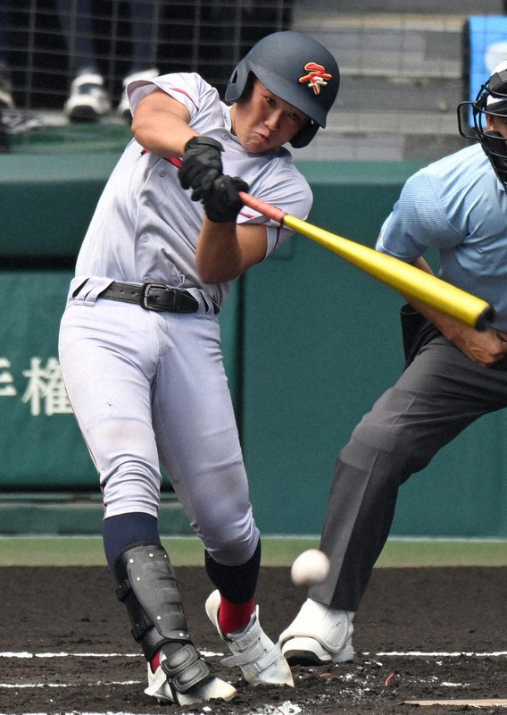 夏連覇狙う京都国際が準々決勝へ　尽誠学園を降す　夏の甲子園