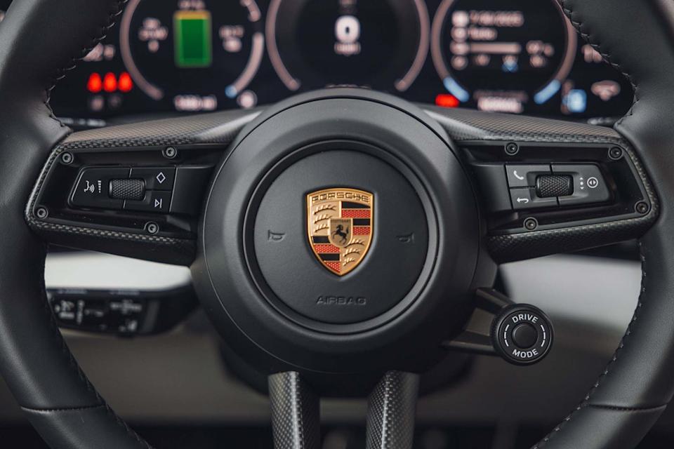 2025 porsche taycan sport turismo gts