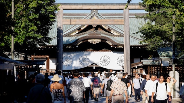 抗戰80周年｜日本政要參拜靖國神社　中國外交部：提嚴正交涉