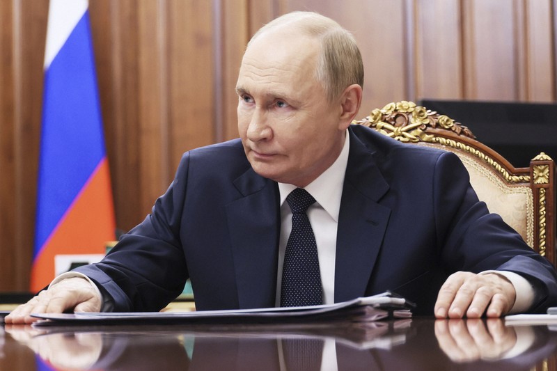 ロシア外務省、ミサイル配備の自主制限解除を表明　米けん制狙いか