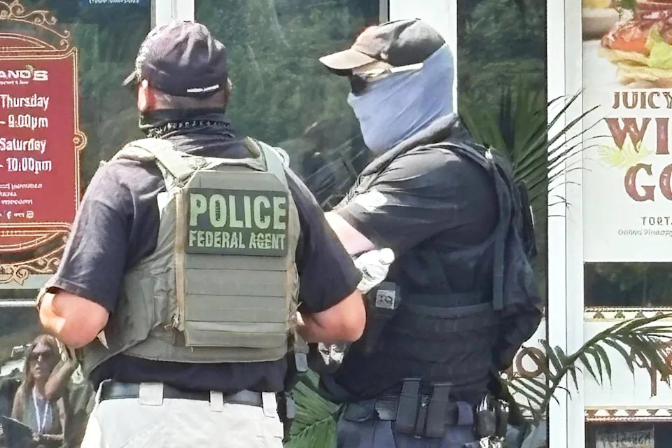 ice agents federal raid immigration pittsburgh (Courtesy Jaime Martinez)
