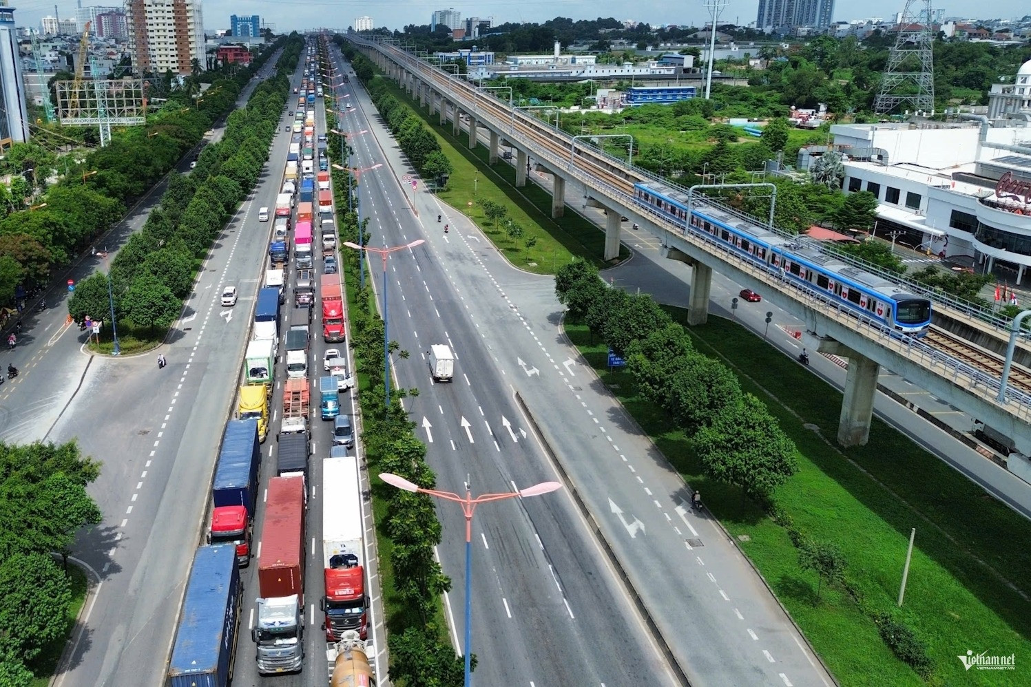TPHCM giao nhiệm vụ làm 2 tuyến metro hơn 97.000 tỷ đồng