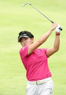 女子ゴルフ　岩井明愛が米ツアー初優勝　参戦1年目、双子の妹に続き