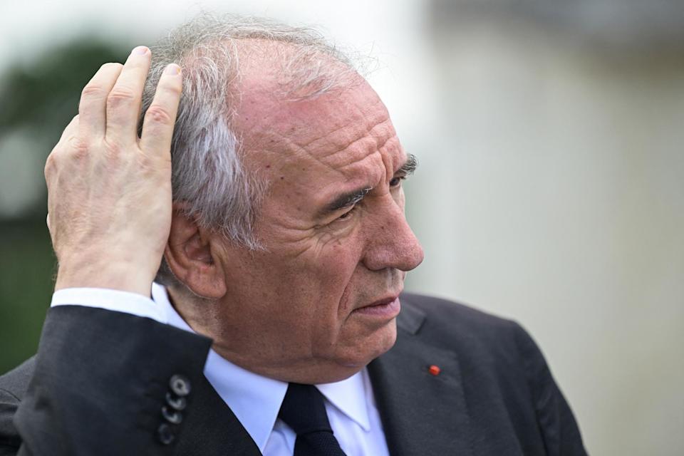 François Bayrou annonce un vote de confiance, la réaction de la Bourse de Paris est immédiate