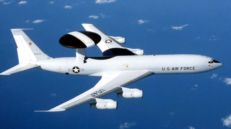 A Boeing 707 base's A-3 Sentry reconnaissance jet in mid-air