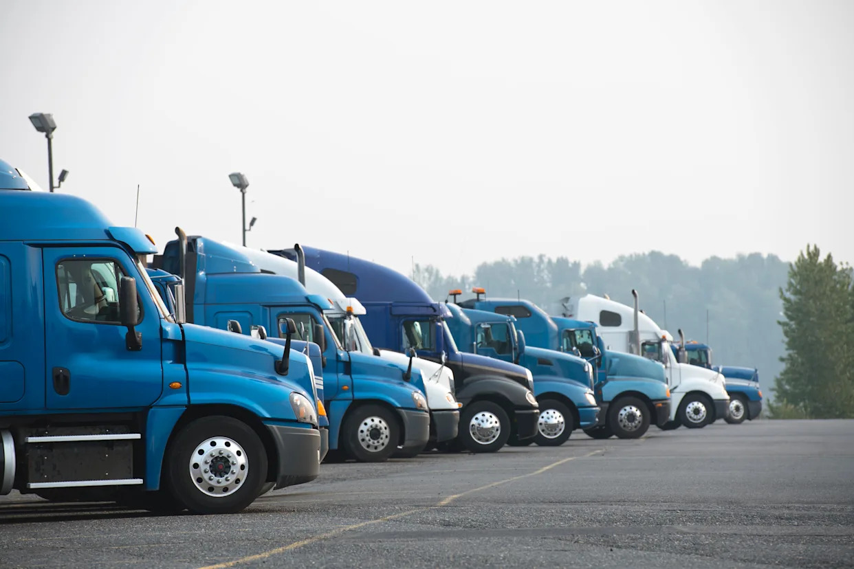 U.S. halts issuing worker visas for commercial truck drivers