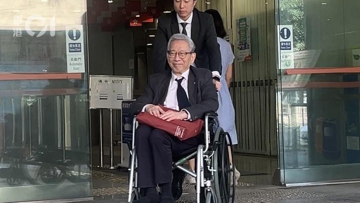 資深大律師胡漢清涉不小心駕駛被票控　案件10.14開審