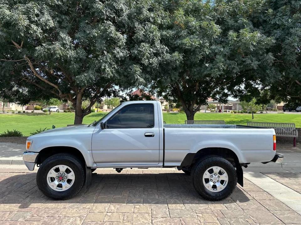 Craigslist @ S Chandler