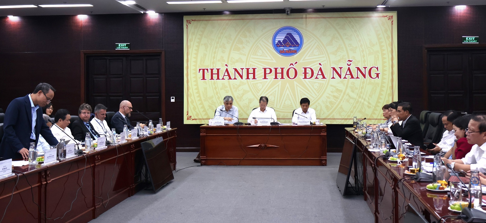 Trung tâm tài chính quốc tế tại Đà Nẵng phải gắn với Khu thương mại tự do
