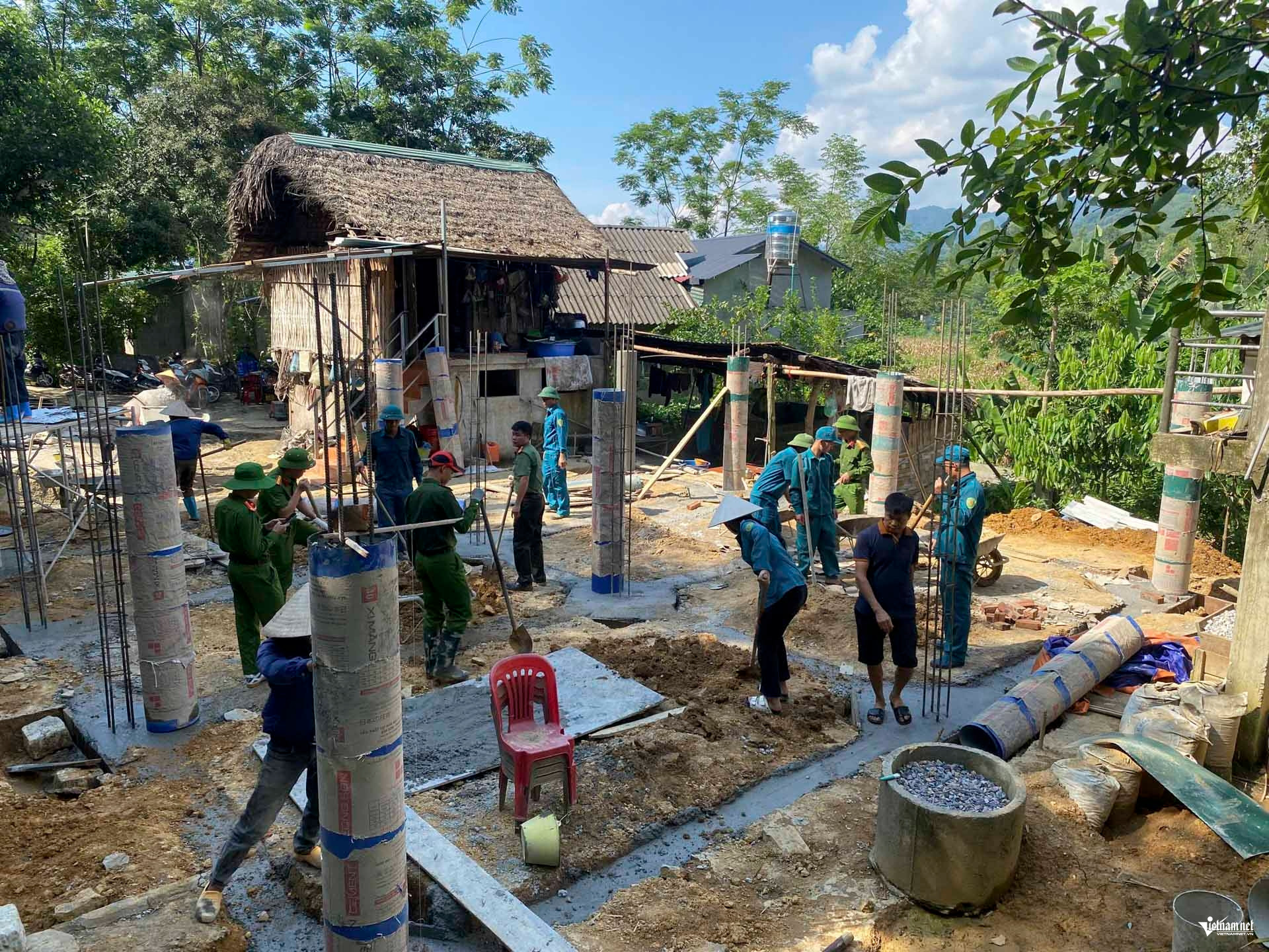 Người có công ở Thái Nguyên đón niềm vui trong ngôi nhà mới