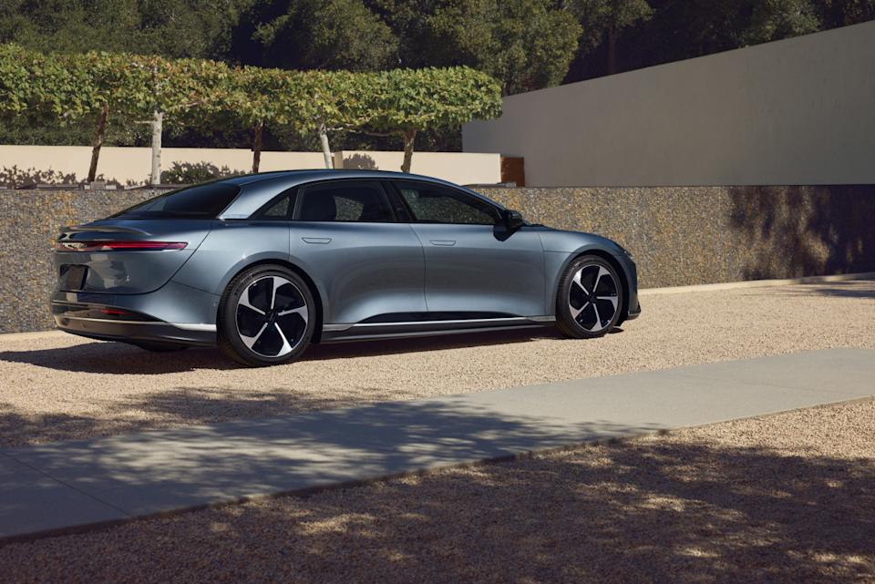 Lucid Air PureLucid