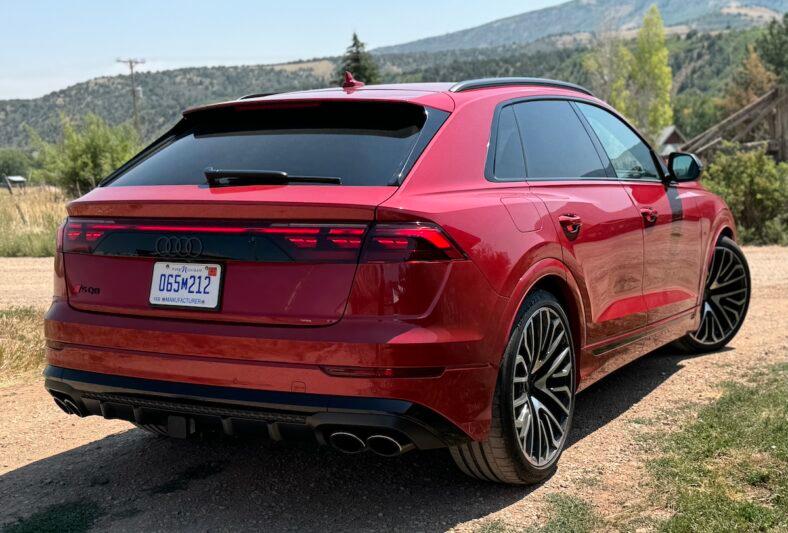 The rear of the Audi SQ8