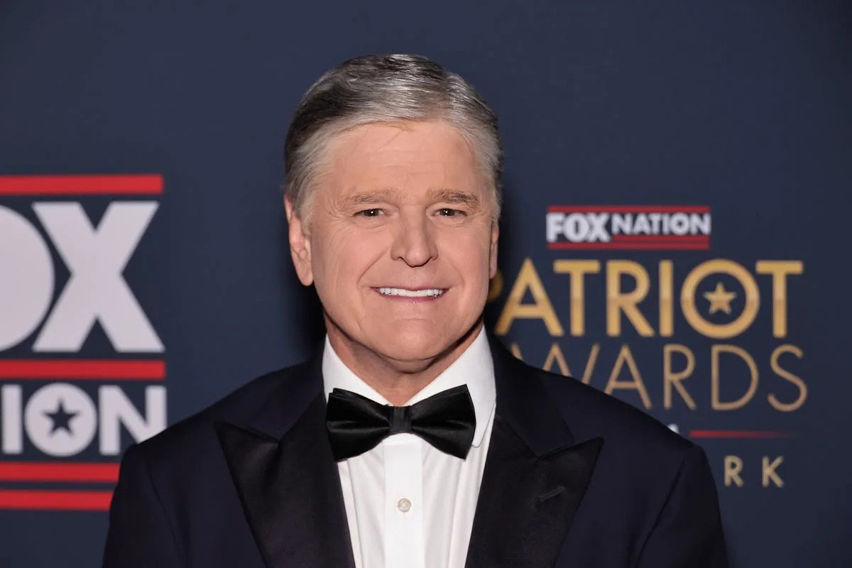 Sean Hannity says he left New York City because he got too many mean looks from people at restaurants