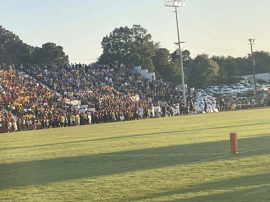 Shooting at Kentucky high school football game leaves one injured