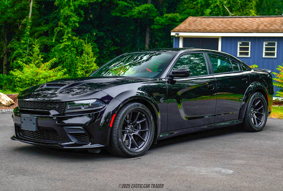 2023 Dodge Charger SRT Hellcat Jailbreak For Sale With 321 Miles