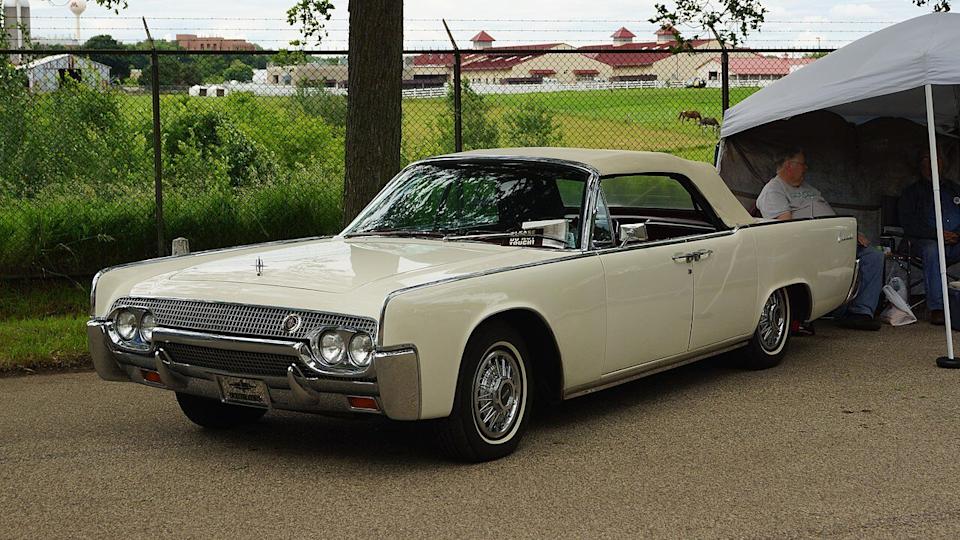 Lincoln Continental