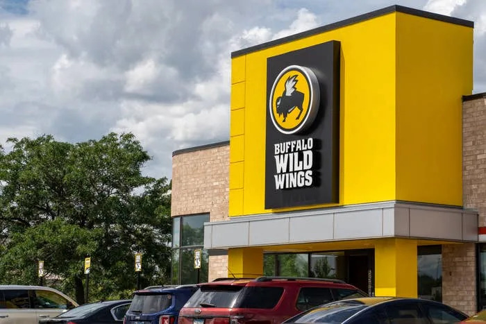 A Minnesota Teen Had To Prove She Was A Woman To Use The Bathroom, And People Are Rightfully Pissed
