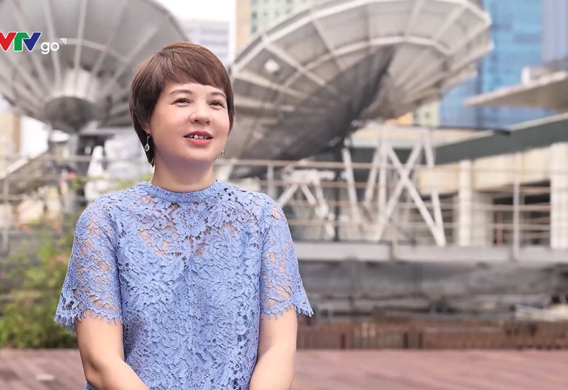 Nhan sắc như hoa khôi của MC Diễm Quỳnh gần 30 năm trước trên VTV