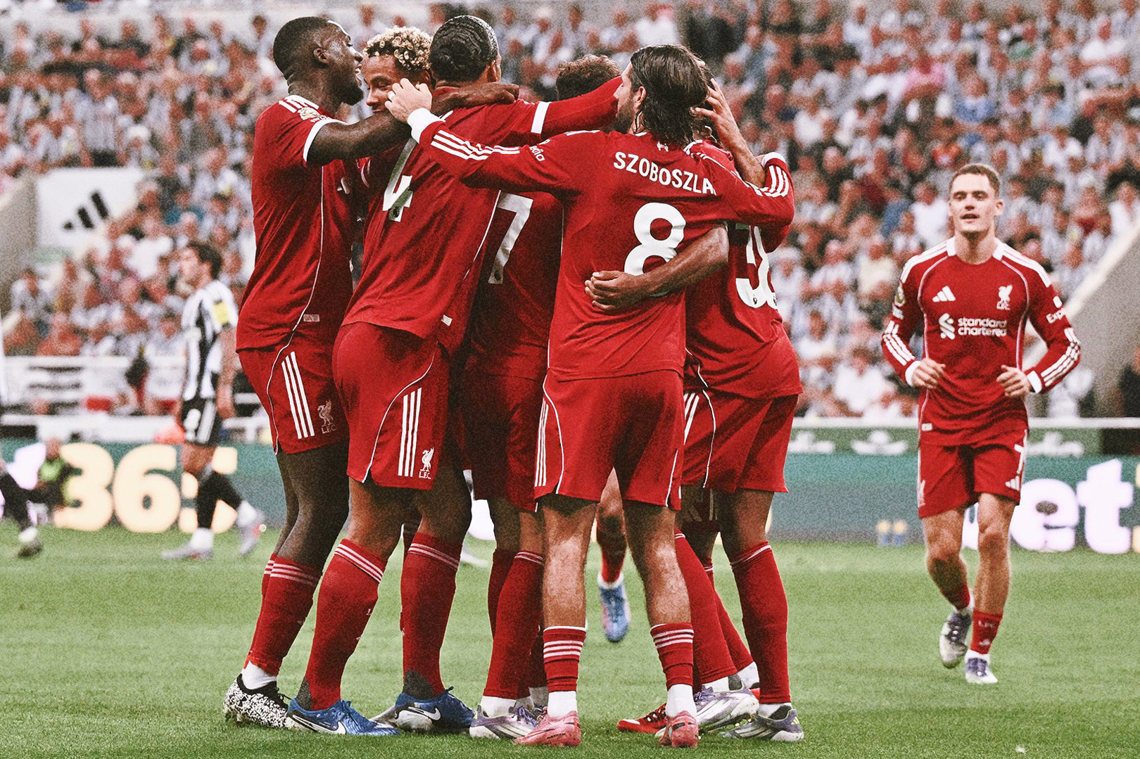 Liverpool thắng kịch tính Newcastle: Quyền lực của nhà vua