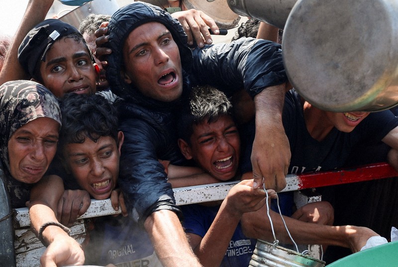 イスラエル、ガザの3地域で一時戦闘停止　餓死者続出など人道危機