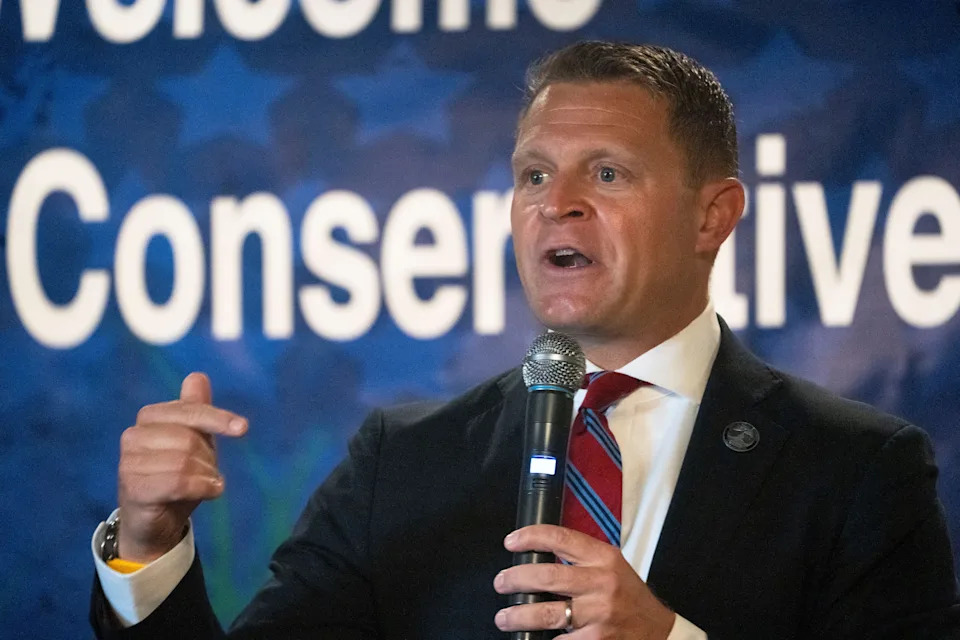State Sen. Mike Bousselot speaks to the Westside Conservative Club at Machine Shed restaurant on June 25, 2025, in Urbandale.