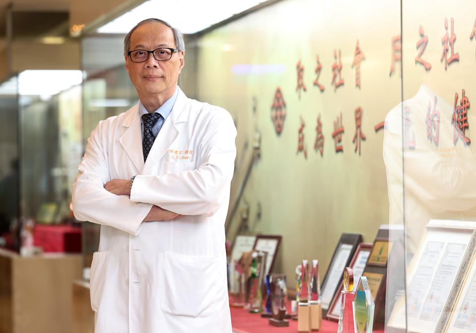 月薪65萬徵病理醫師掀議 長庚院長：薪資只是年輕醫師一部分考量