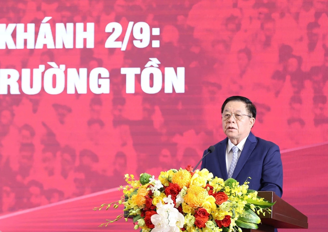 Lịch sử dân tộc được viết tiếp một cách rạng rỡ