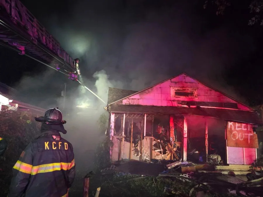 KCFD investigating early morning fire at east Kansas City home