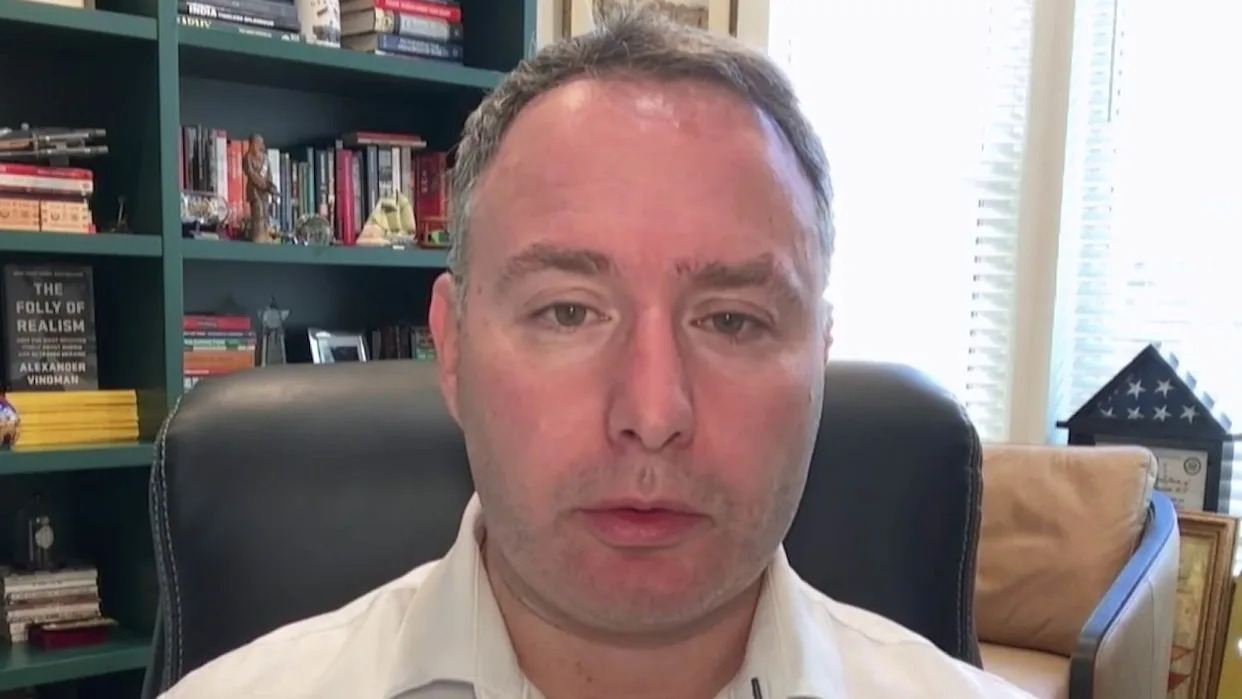 'Extremely weak': Former NSC Director on Trump rolling over for Putin in Alaska summit