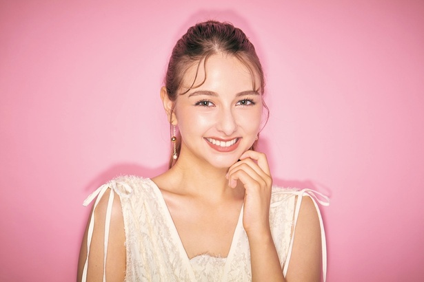 嵐莉菜「ちはやふる」2000人超大規模オーディションの思い出を語る、リポーターmillaも大興奮
