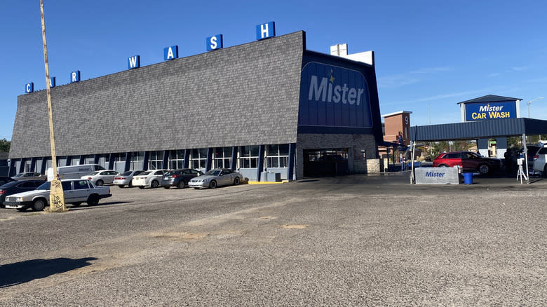 Mister Car Wash