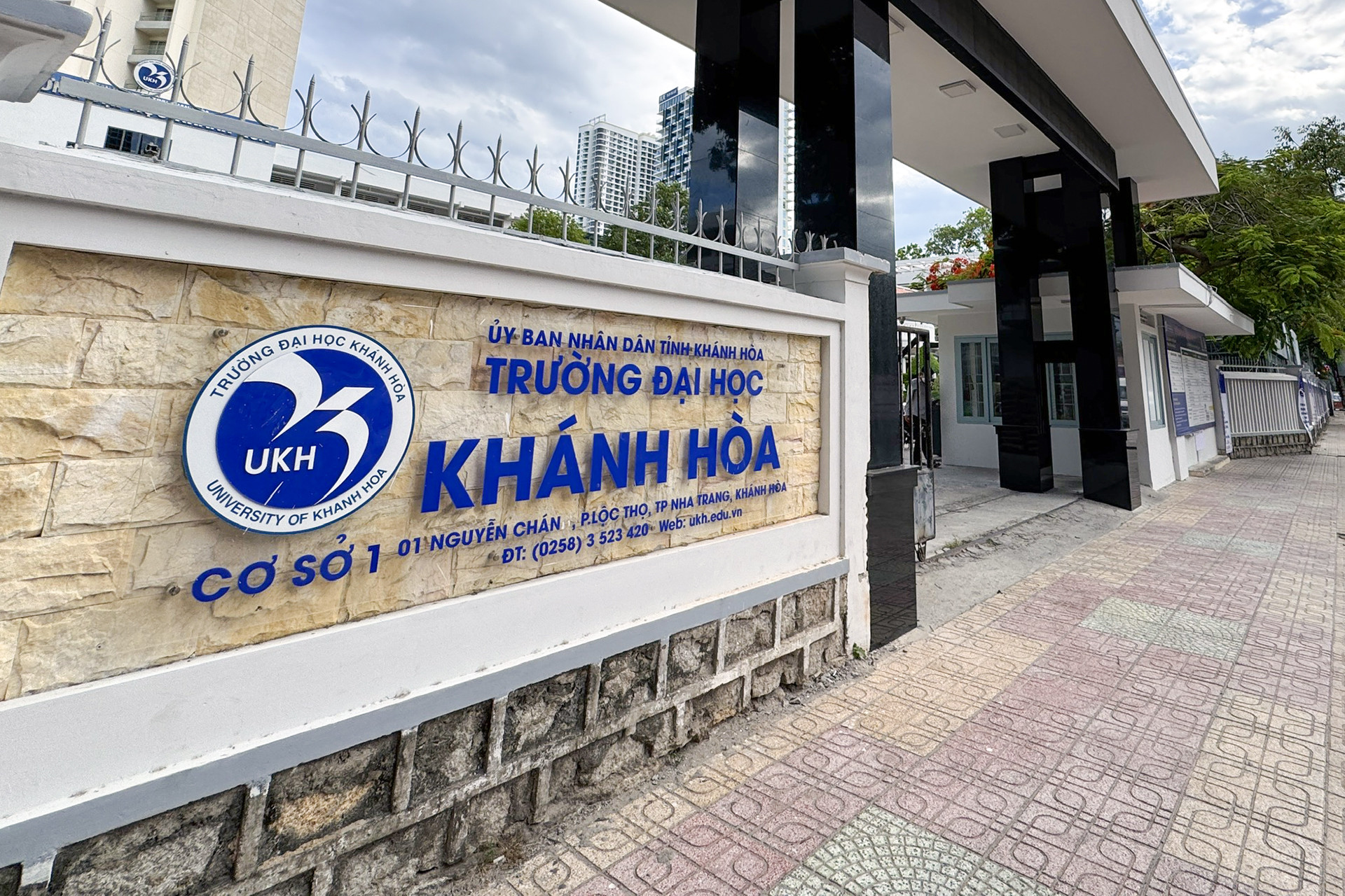 Nữ sinh viên sư phạm bị buộc thôi học vì sử dụng chứng chỉ tiếng Anh giả