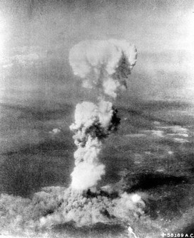 米軍、広島原爆投下2日後の分析で「死者10万人」　米シンクタンク