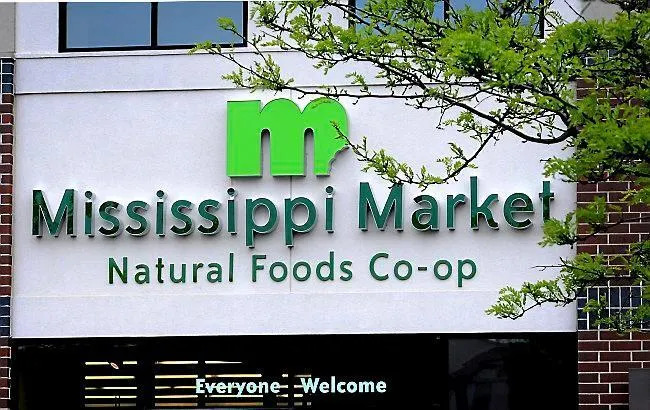 Mississippi Market and River Market co-ops propose merger