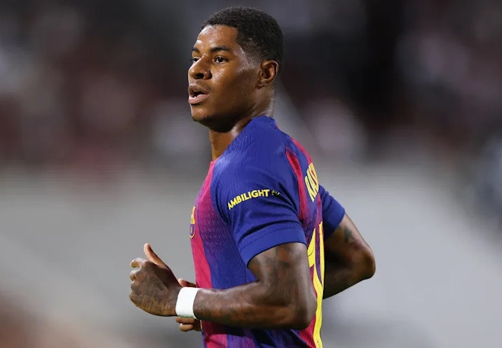 Hansi Flick cảnh báo gắt Rashford sau 33 phút chơi cho Barca