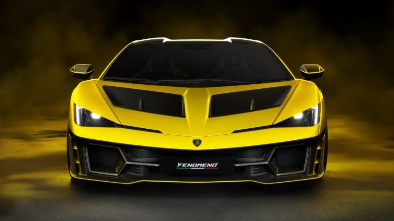 Front end of the Lamborghini Fenomeno