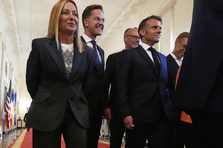 Los líderes europeos en la Casa Blanca.