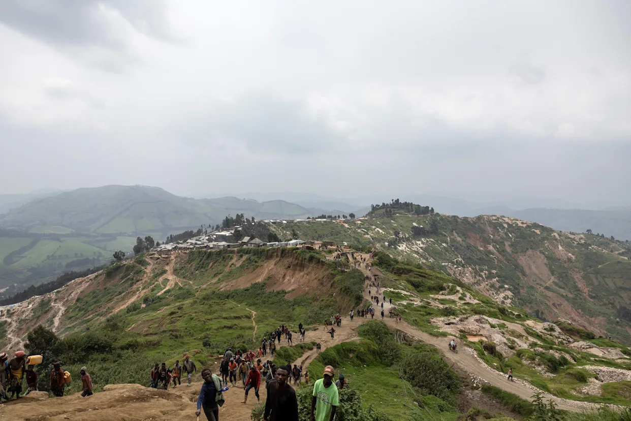 US sanctions DR Congo armed group over illicit mining, ceasefire tested