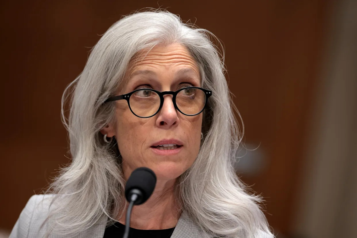 Showdown at CDC as director refuses to resign, amid pressure from HHS