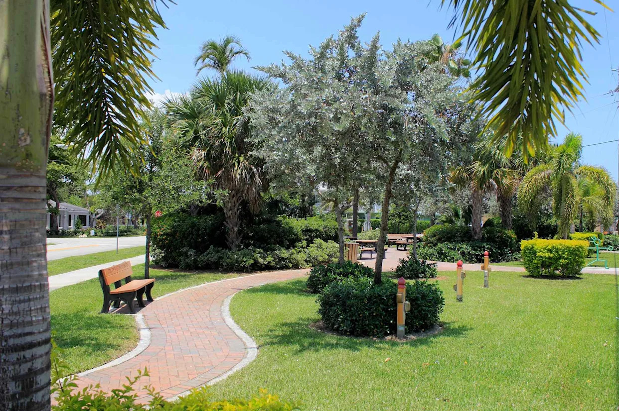 Serenethos/Getty Images Small but beautiful Gables neighborhood park in Wilton Manors, Florida.
