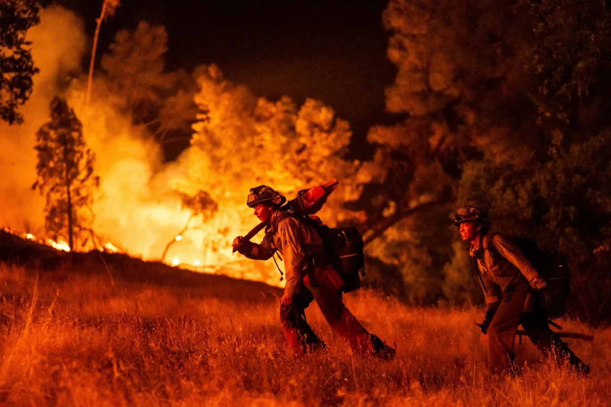 Wildfires in California and Oregon grow, prompting evacuations and warnings