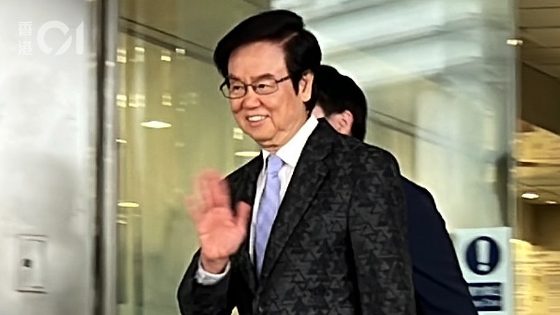 黃百鳴否認涉內幕交易　案件押後至11.20開審　料審17天