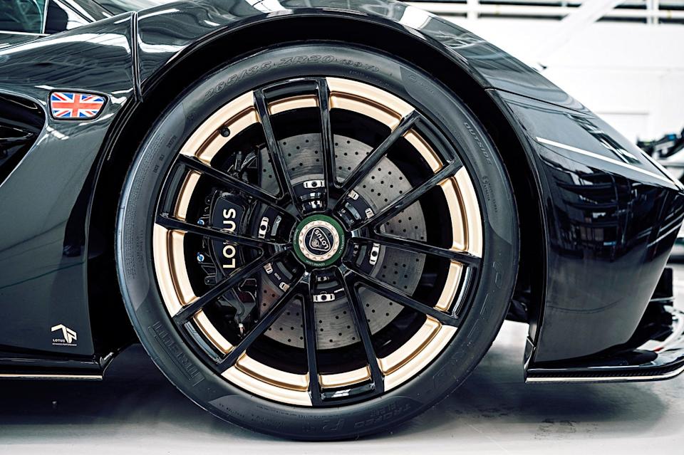 2025 lotus evija