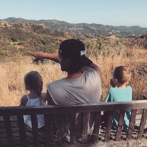 Sarah Roemer Instagram Chad Michael Murray and his kids.