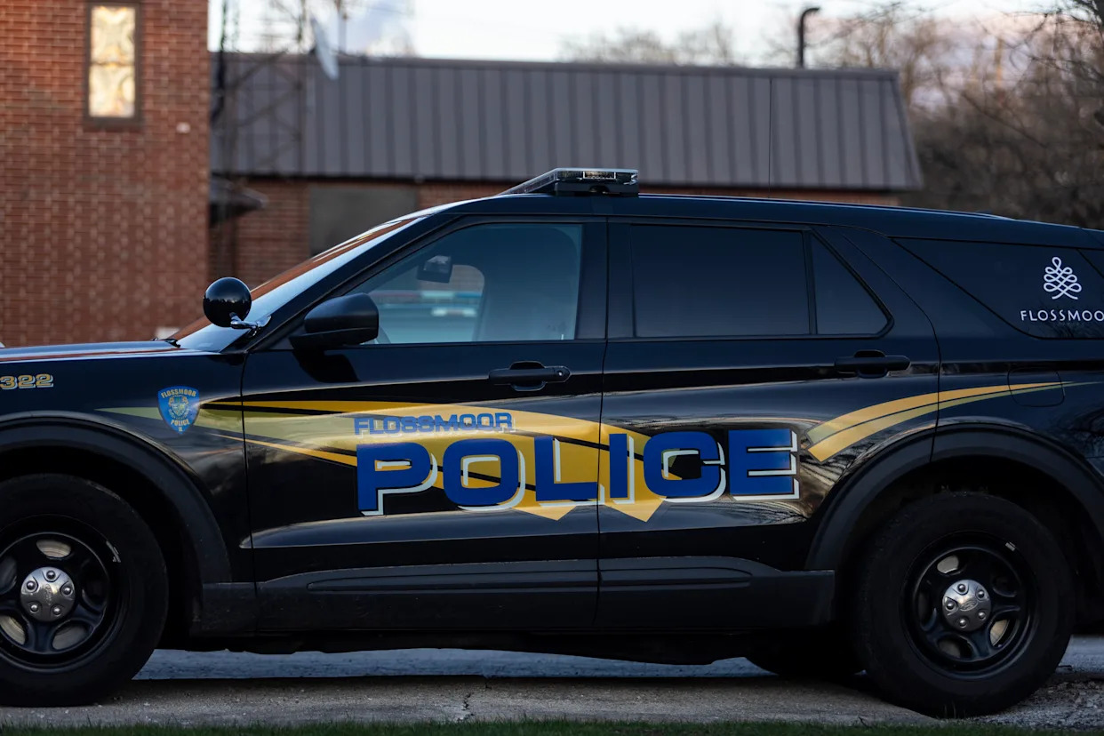 One person shot, no suspects in Flossmoor shooting, police say