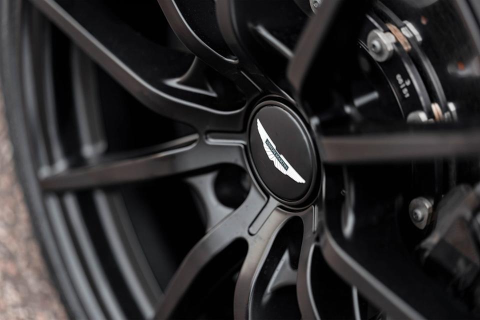 2026 aston martin valhalla prototype